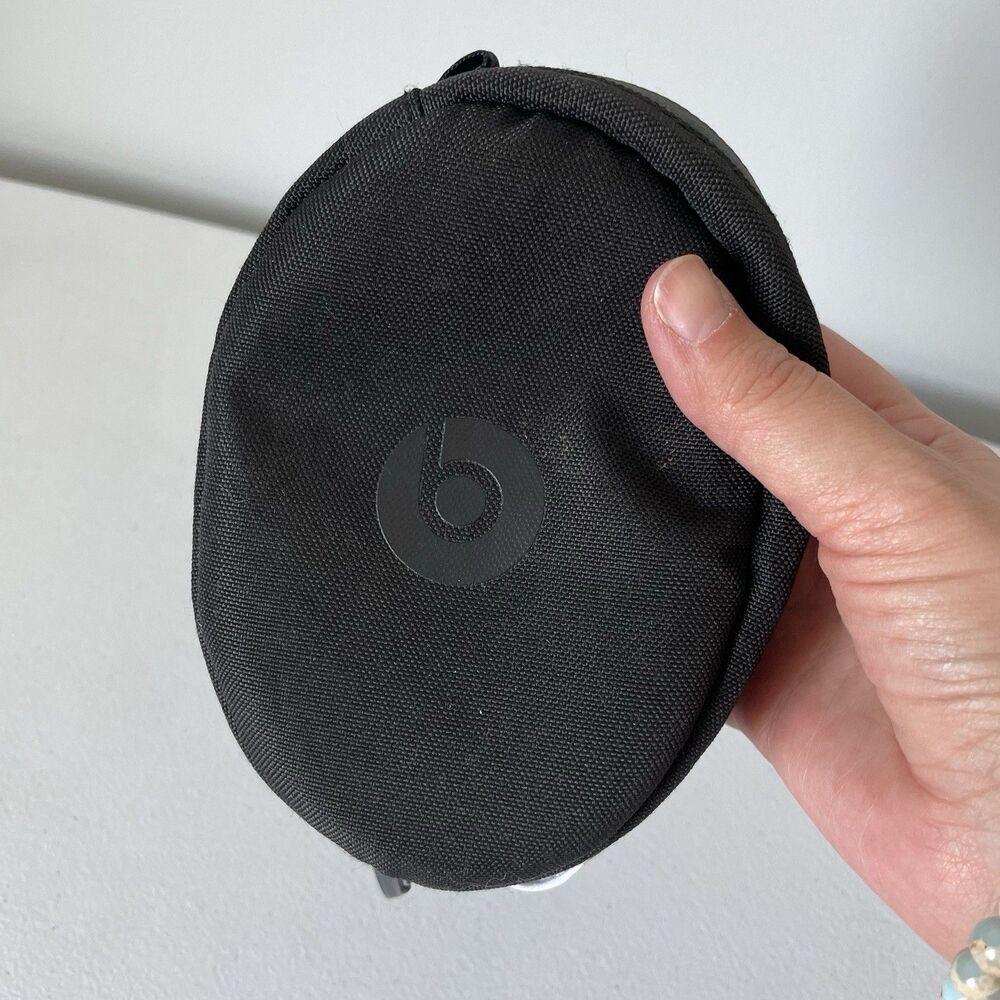 Beats By Dr. Dre Black Headphone Soft Case Bag Zipper - Picture 6 of 8
